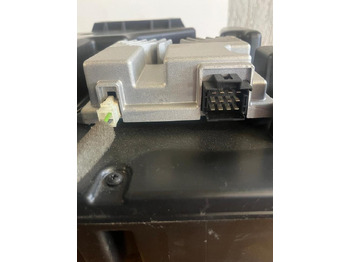 Dashboard for Truck Mercedes Actros MP4 Subwoofer Soundsystem Bass A0018206202: picture 4 Dashboard for Truck Mercedes Actros MP4 Subwoofer Soundsystem Bass A0018206202: picture 4