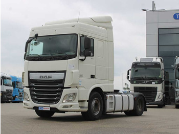 Tractor truck DAF XF 460