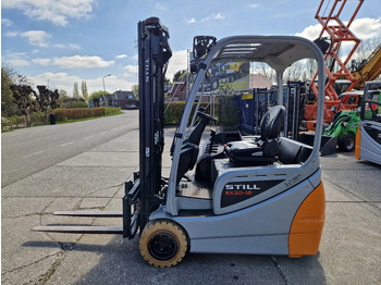 Electric forklift STILL RX20