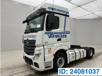 Tractor truck MERCEDES-BENZ Actros 1842