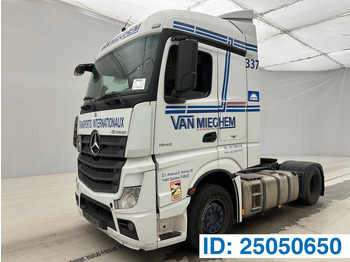 Tractor truck MERCEDES-BENZ Actros 1842