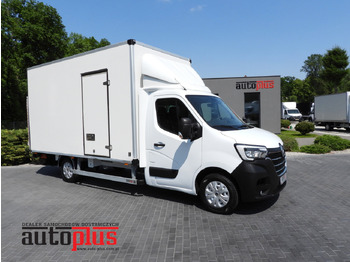 Closed box van RENAULT Master