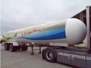 Tanker semi-trailer ISISAN