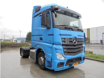 Tractor truck Mercedes-Benz Actros 1842 LS EUR6: picture 3