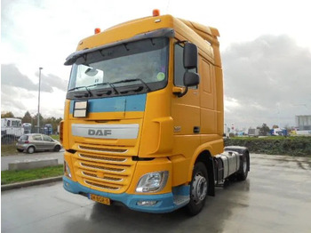 Tractor truck DAF XF 440