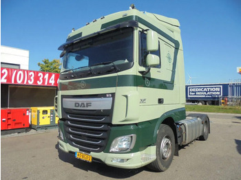 Tractor truck DAF XF 440