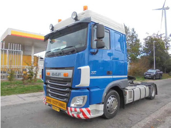 Tractor truck DAF XF 440