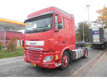 Tractor truck DAF XF 440