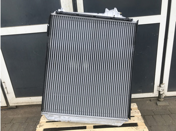 Intercooler for Truck Renault: picture 2