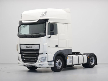 Tractor truck DAF XF 480