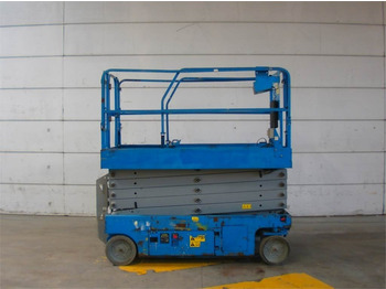 Scissor lift GENIE