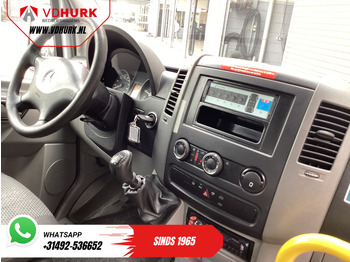Minibus, Passenger van Mercedes-Benz Sprinter 313 2.2 CDI L2H2 €9922 Incl. BTW BPM VRIJ! EXPORT ONLY Combi/ 9 Persoons/ Kombi/ 9P/ Airco/ Rolstoellift: picture 3