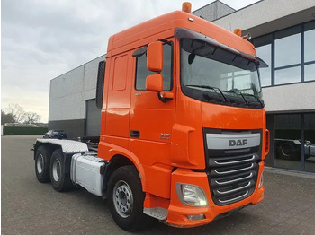 Tractor truck DAF XF 460