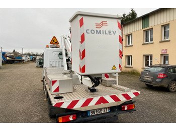 Truck with aerial platform Nacelles sur VL et PL: picture 4 Truck with aerial platform Nacelles sur VL et PL: picture 4