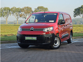 Closed box van CITROËN Berlingo