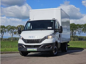 Closed box van IVECO Daily 35c16