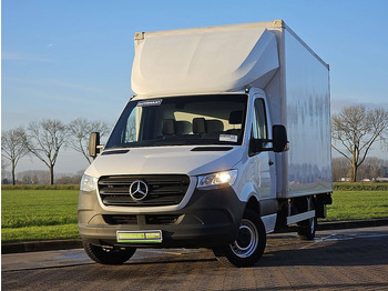 Closed box van MERCEDES-BENZ Sprinter 317