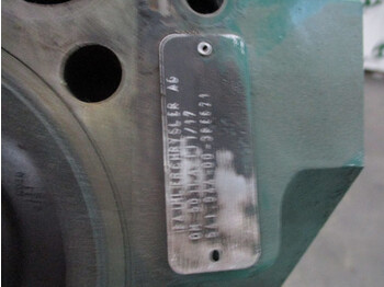 Engine and parts for Truck Mercedes-Benz 541 944 00 386621 ONDERBLOK OM501LA COMPLEET MET ZUIGERS EN KRUKAS EURO 4: picture 5