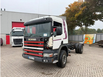 Cab chassis truck SCANIA 124