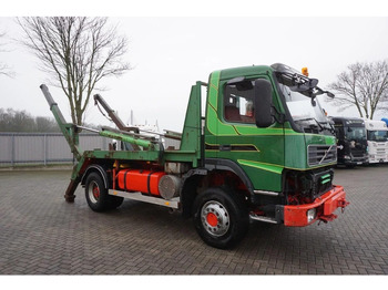 Skip loader truck Volvo FM12-420 / ENGINE RUNNING / 4X4 / HYDRAULICS / BIG AXLE / ONLY:510426 KM / FULL STEEL / EURO-3 / 2001: picture 4