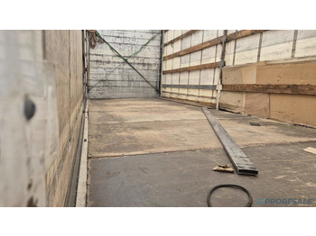 Curtain side truck IVECO EUROCARGO ML 120E25 EURO 5 - valník s plachtou: picture 3 Curtain side truck IVECO EUROCARGO ML 120E25 EURO 5 - valník s plachtou: picture 3