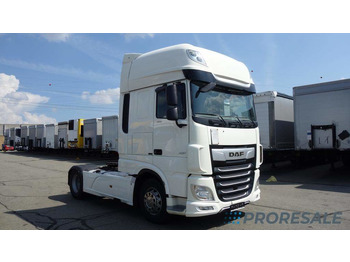 Tractor truck DAF XF 480