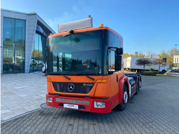 Cab chassis truck MERCEDES-BENZ