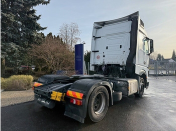 Tractor truck Mercedes-Benz 1845 Actros EURO 6: picture 4 Tractor truck Mercedes-Benz 1845 Actros EURO 6: picture 4