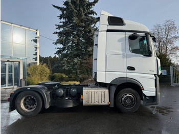 Tractor truck Mercedes-Benz 1845 Actros EURO 6: picture 3 Tractor truck Mercedes-Benz 1845 Actros EURO 6: picture 3