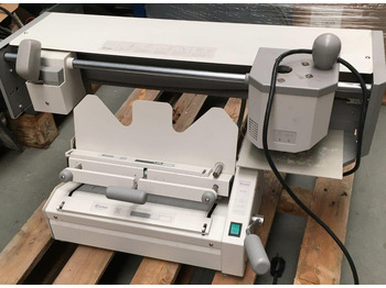 Binding machine