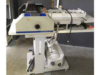 Folding machine