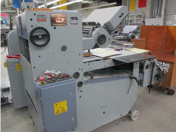 Folding machine