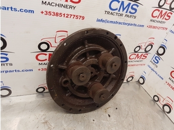 Hub for Farm tractor New Holland T6030, T6050, T6050 Front Axle Hub Plate Hat 87330329, 87681965: picture 3