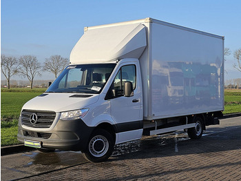 Closed box van Mercedes-Benz Sprinter 317: picture 2 Closed box van Mercedes-Benz Sprinter 317: picture 2