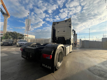Tractor truck MAN TGX 18.510 GM Retarder: picture 4