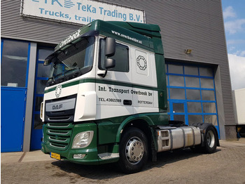 Tractor truck DAF XF 440