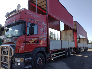 Curtain side truck SCANIA