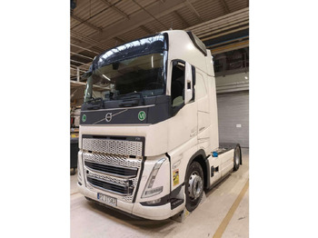 Tractor truck VOLVO FH 460