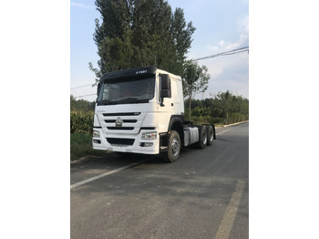 Tractor truck SINOTRUK HOWO