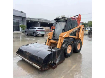 Skid steer loader Original Second hand CASE skid steer loader 420 for sale compact skid steers loaders 440 430 420 in stock: picture 2 Skid steer loader Original Second hand CASE skid steer loader 420 for sale compact skid steers loaders 440 430 420 in stock: picture 2