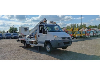 Truck with aerial platform IVECO Daily