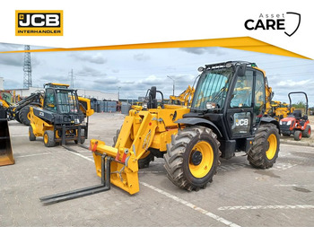 Telescopic handler JCB
