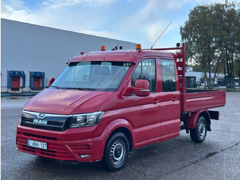 Curtain side van MAN TGE