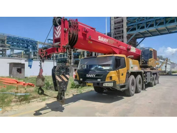 Mobile crane SANY
