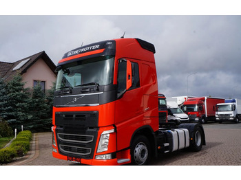 Tractor truck VOLVO FH