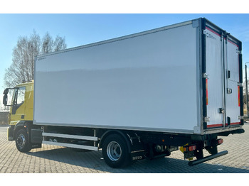 Refrigerator truck IVECO EUROCARGO 160-280 / CHŁODNIA / 6.1 M DŁUGOŚCI / 15 EUROPALET / AUTOMAT / SYPIALKA / NISKI PRZEBIEG / 16 TON DMC / CARRIER SPALINOWO - ELEKTRYCZNY / 2018 ROK: picture 4