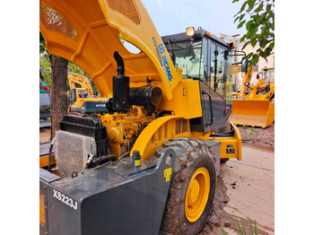 Compactor XCMG XS223J
