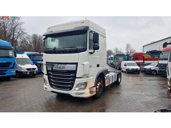 Tractor truck DAF XF 440