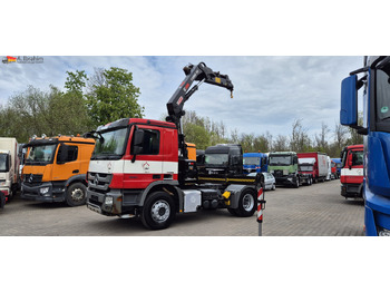 Tractor truck MERCEDES-BENZ