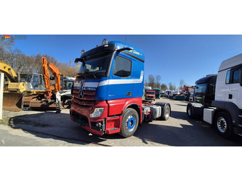 Tractor truck MERCEDES-BENZ